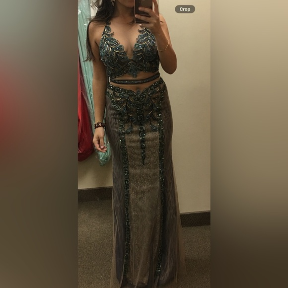 Jovani Beaded Maxi dress - Black and Green - Picture 2 of 2